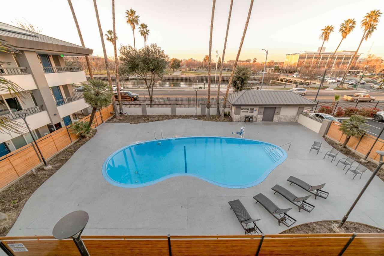 Studio 6 Suites Stockton, Ca Waterfront Exterior photo