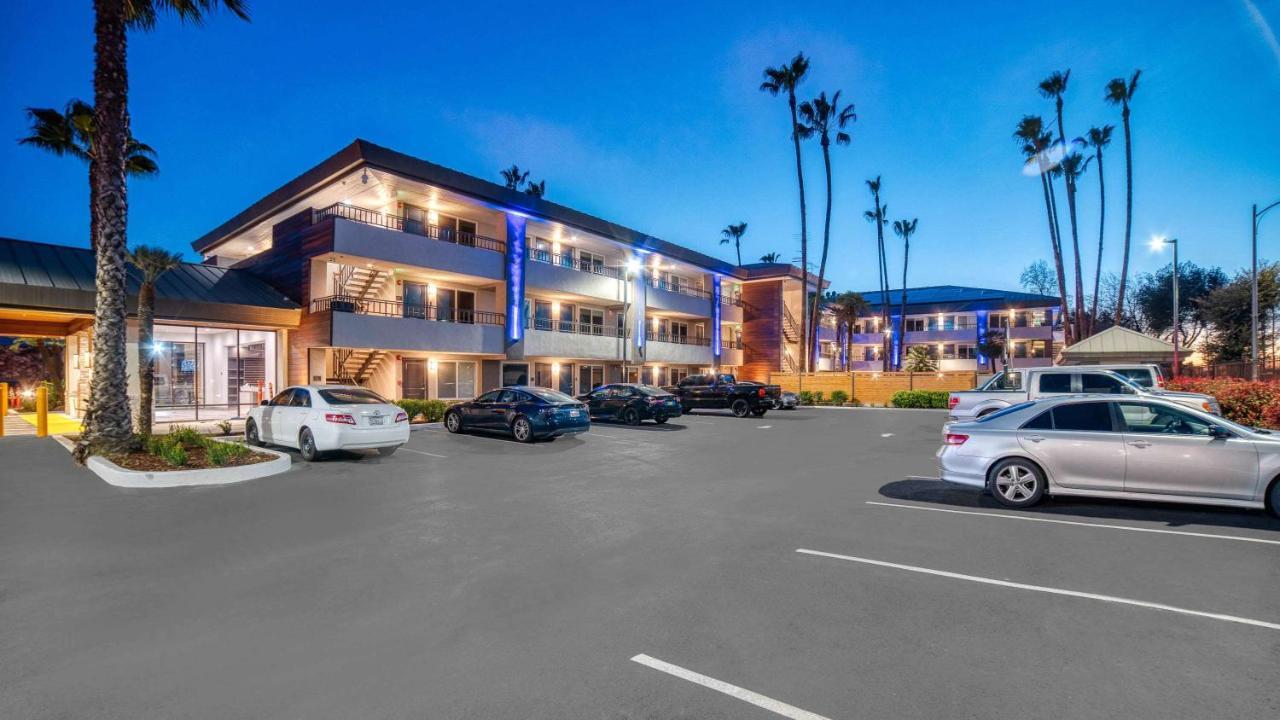 Studio 6 Suites Stockton, Ca Waterfront Exterior photo
